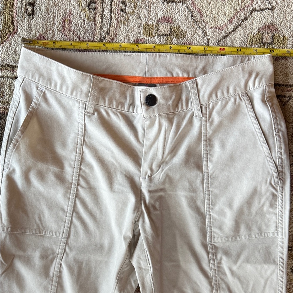 Stio Women's Cream hiking active Joggers pants. Size 8 - Picture 9 of 9